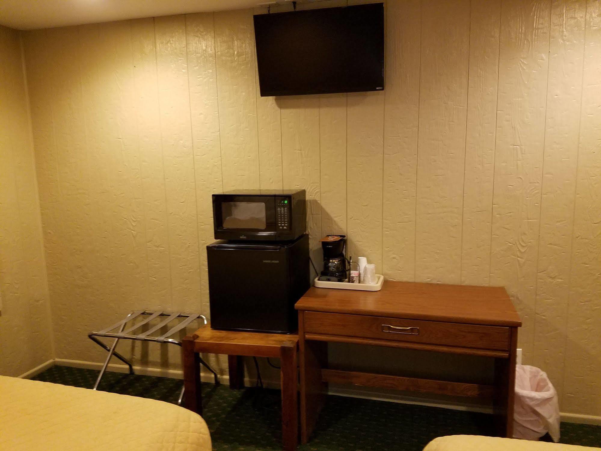 Canyon Lodge Motelパンギッ​​チ エクステリア 写真