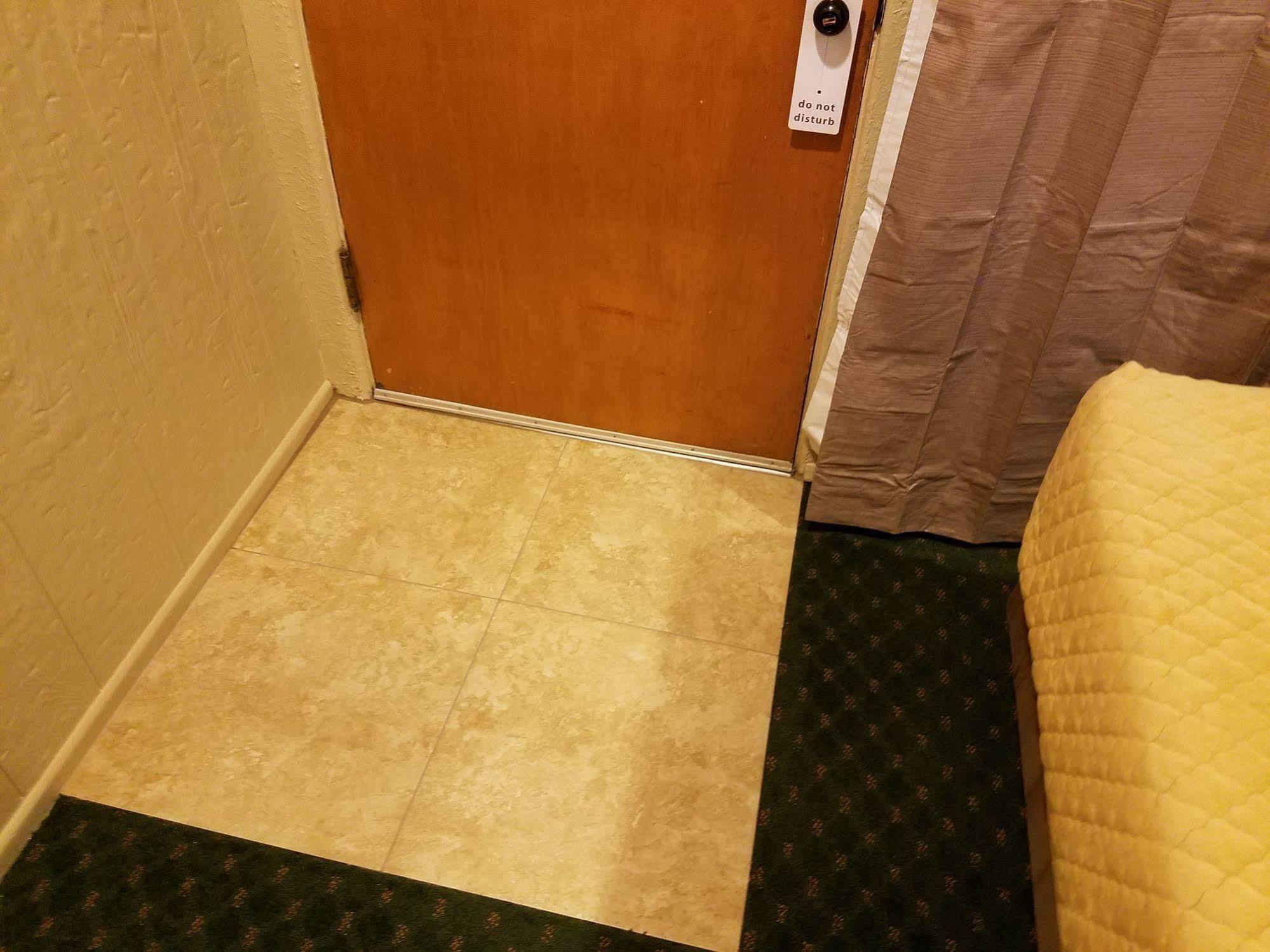 Canyon Lodge Motelパンギッ​​チ エクステリア 写真
